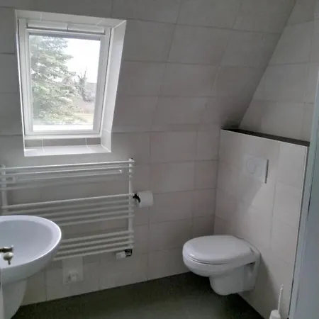 4 Haus Neptun Ideal Fuer Familien Mit Kindern Апартаменты Бюзум